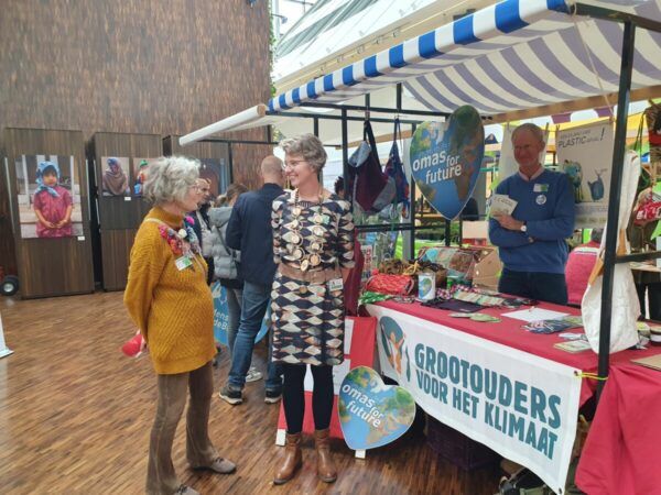 Waterlandse Oma's for Future op bezoek in Flevoland